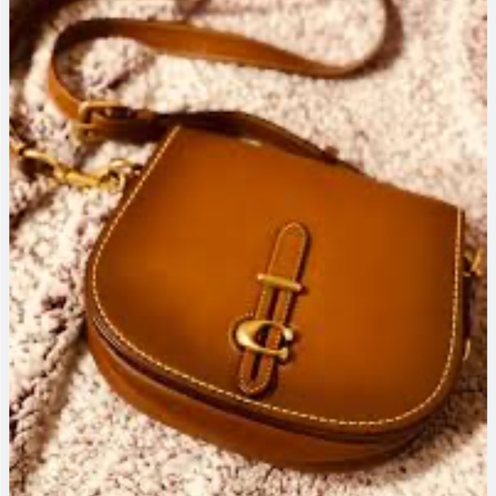 Coach brown genuine glovetanned leather bag . Worn once